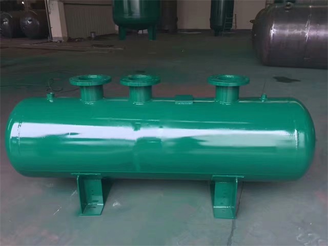 麻章麻章麻章蒸汽分气缸1.jpeg