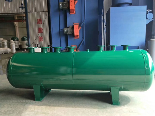 麻章麻章麻章蒸汽分气缸